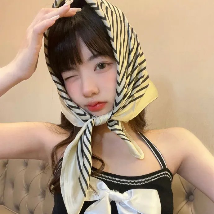 当扎卡里比弗来到小镇